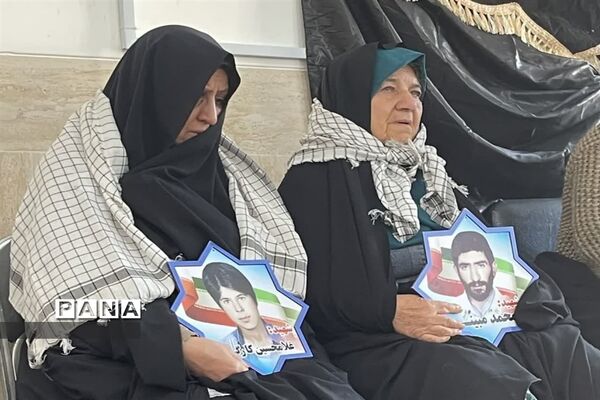 تکریم مادران شهید در مدارس شهرستان میبد