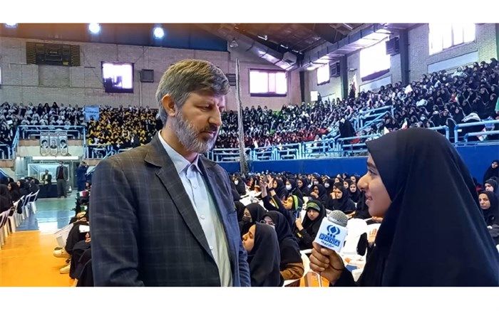 دختران ایرانی راه شهید سلیمانی را بروند تا به معرفت متعالی دست پیدا کنند