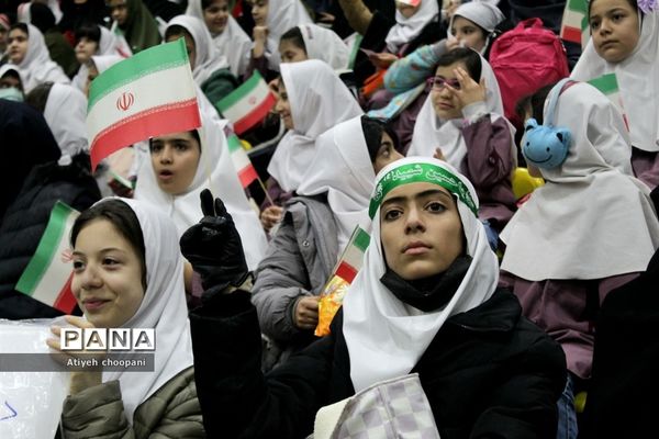 اجتماع بزرگ دختران حاج قاسم