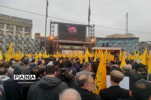 وداع با پیکر شهید سید رضی موسوی