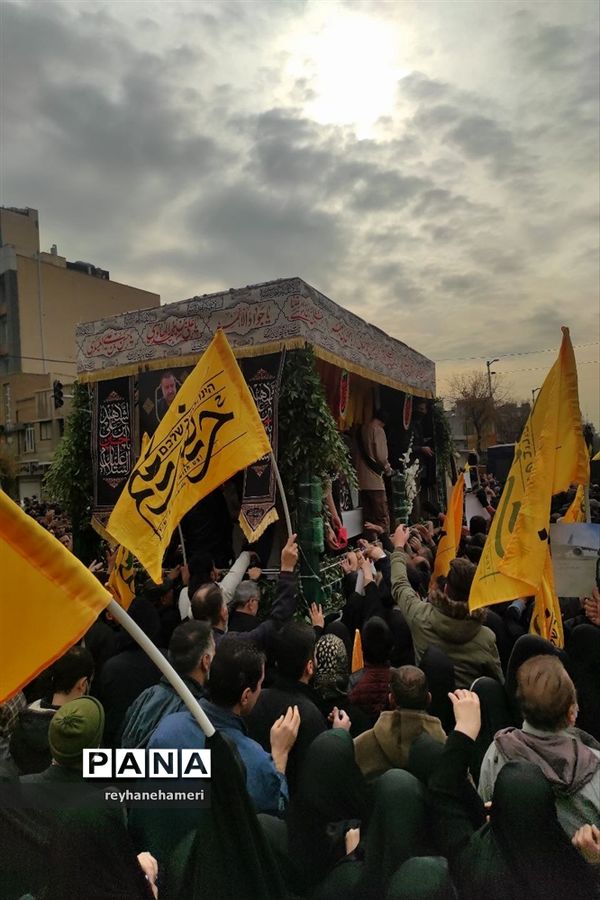 وداع با پیکر شهید سید رضی موسوی