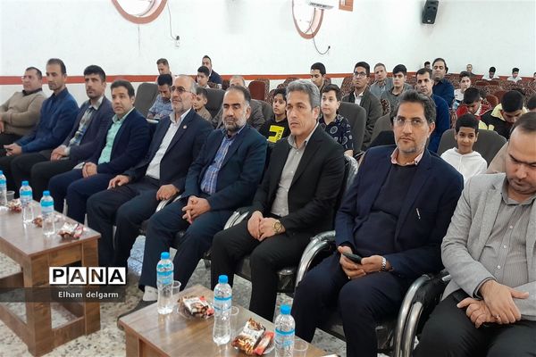 آیین تقدیر از برگزیدگان جشنواره های دانش‌آموزی شوشتر