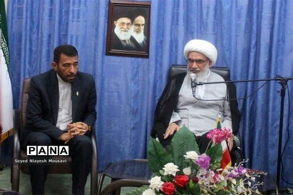 دیدار شورای معاونان آموزش و پرورش استان بوشهر با نماینده ولی فقیه در استان و امام جمعه بوشهر