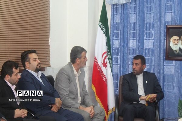 دیدار شورای معاونان آموزش و پرورش استان بوشهر با نماینده ولی فقیه در استان و امام جمعه بوشهر