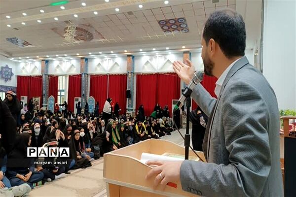 تجمع بزرگ دختران  حاج قاسم در شهر یاسوج