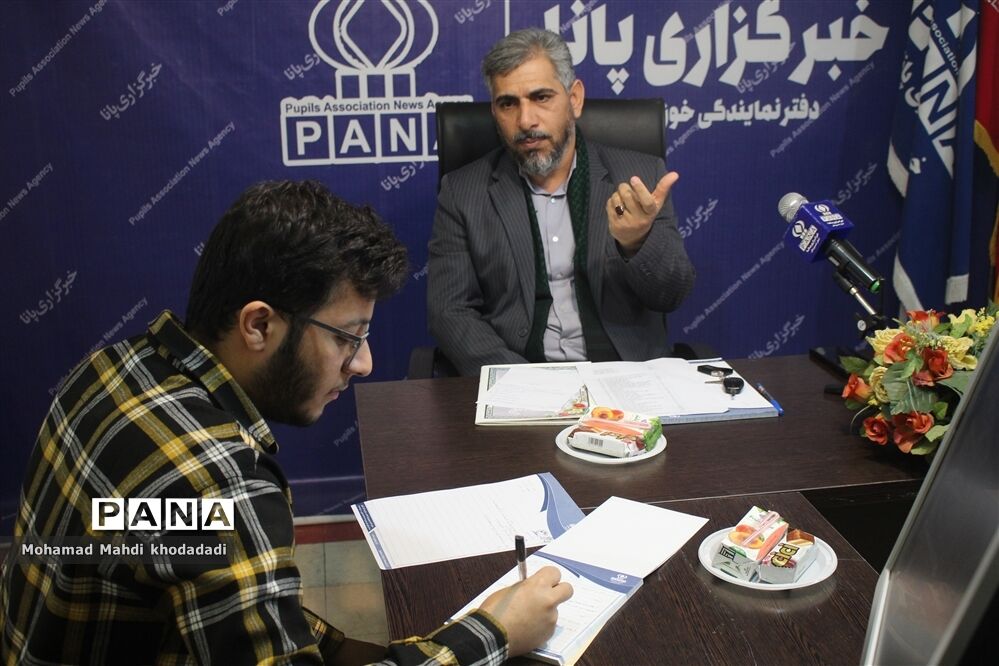 نشست خبری مدیر هسته گزینش اداره کل آموزش و پرورش خوزستان
