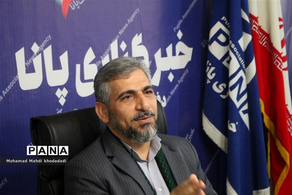 نشست خبری مدیر هسته گزینش اداره کل آموزش و پرورش خوزستان