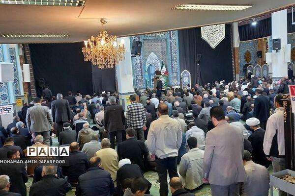 برگزاری مراسم نهم دی ماه در مصلای شهرستان پردیس