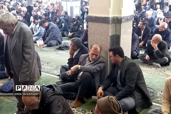 برگزاری مراسم نهم دی ماه در مصلای شهرستان پردیس