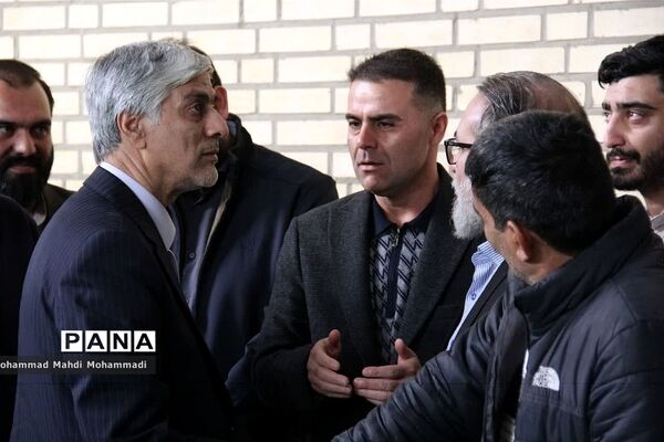 بازدید وزیر ورزش و جوانان از مجموعه‌های ورزشی فشافویه