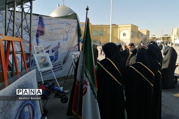 نمایشگاه نقاشی «آخراشه» با موضوع فلسطین در قم-1