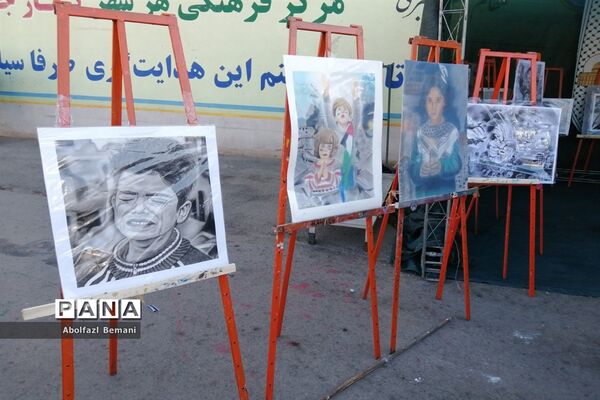نمایشگاه نقاشی «آخراشه» با موضوع فلسطین در قم-1