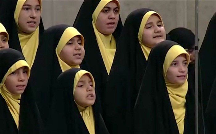خواندن سرود در محضر رهبر معظم انقلاب، نشانه‌ای از تعالی و آزادگی دختران کشور است/فیلم