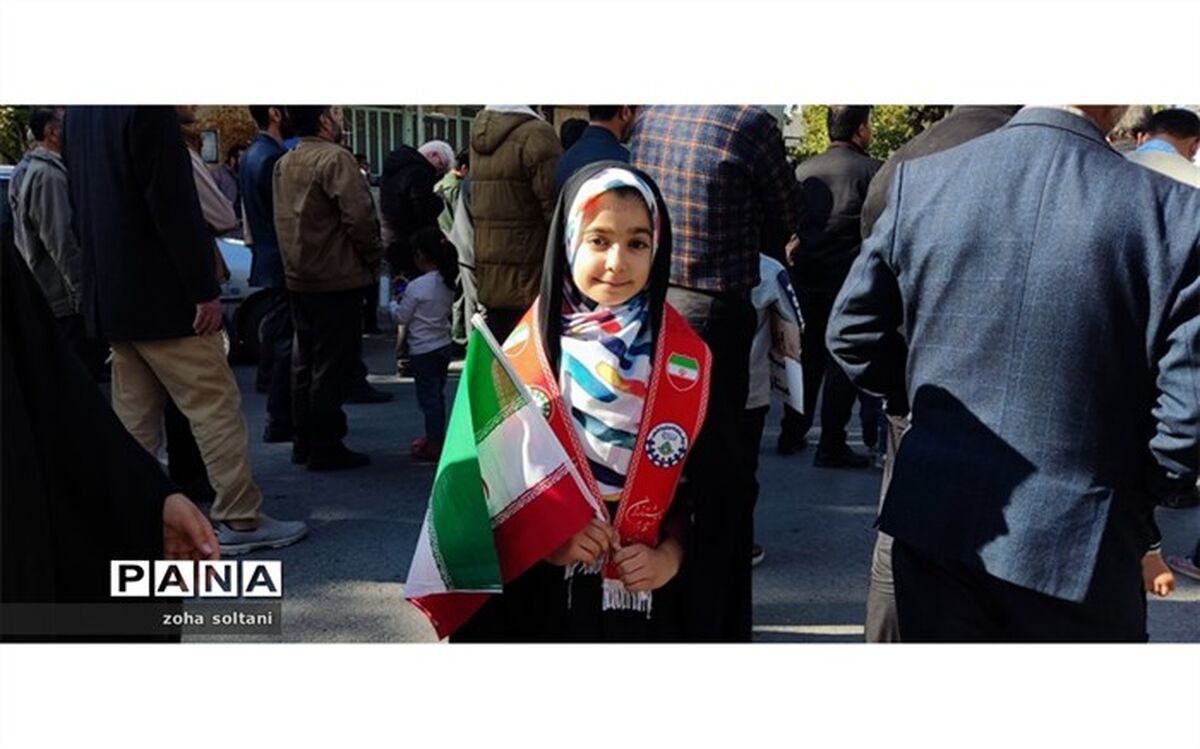 راهپیمایی 9 دی در شهرستان سروستان/فیلم