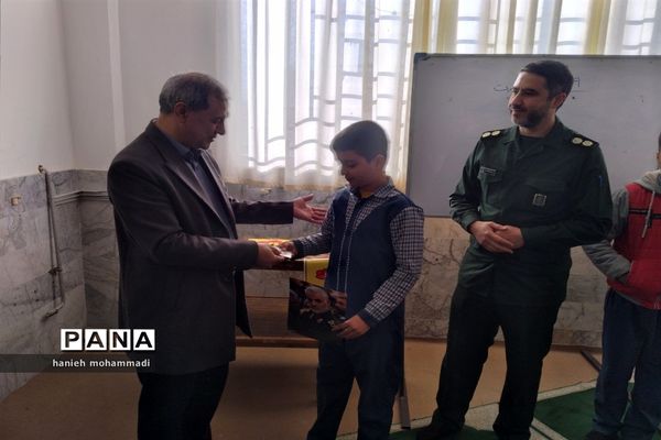 زنگ مقاومت به‌مناسبت گرامیداشت  یاد و خاطره حاج قاسم سلیمانی