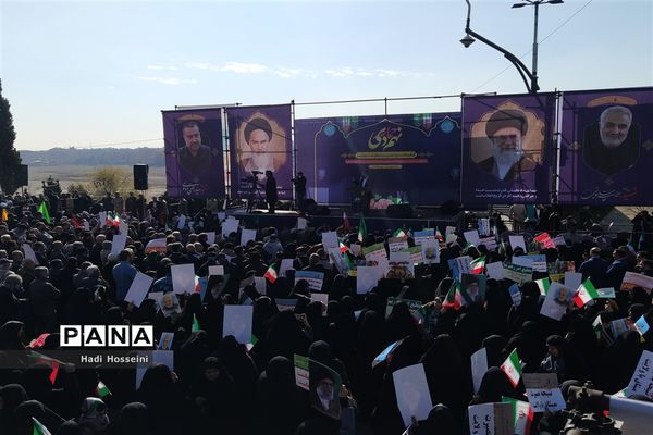 حماسه‌ای دیگر از مردم غیور استان اصفهان روز بصیرت و میثاق امت با ولایت