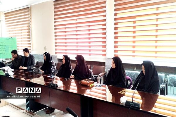 نشست هم اندیشی مدیران و مدیرآموزگاران مدارس حوزه مرکزی شهرستان کلات