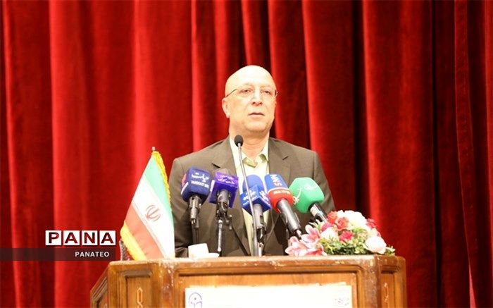 تأکید وزیر علوم بر ادامه ارزیابی عملکرد روسای دانشگاه‌ها با هدف تقویت بهره‌وری