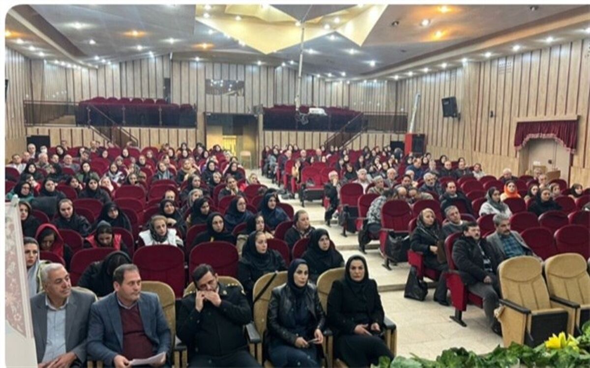 تجلیل از ۲۰۰ راننده سرویس دانش‌آموزی مدارس ناحیه دو کرج