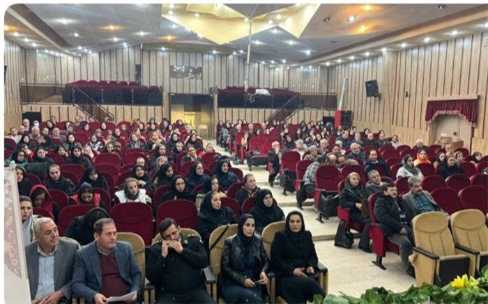 تجلیل از ۲۰۰ راننده سرویس دانش‌آموزی مدارس ناحیه دو کرج