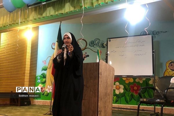 برگزاری کارگاه یکشنبه‌های تربیتی در دبستان حکمت نبوی ناحیه دو شهرری