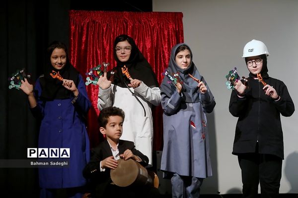 آیین رونمایی از محصولات جدید واحد سرگرمی‌های سازنده کانون پرورش فکری کودکان و نوجوانان