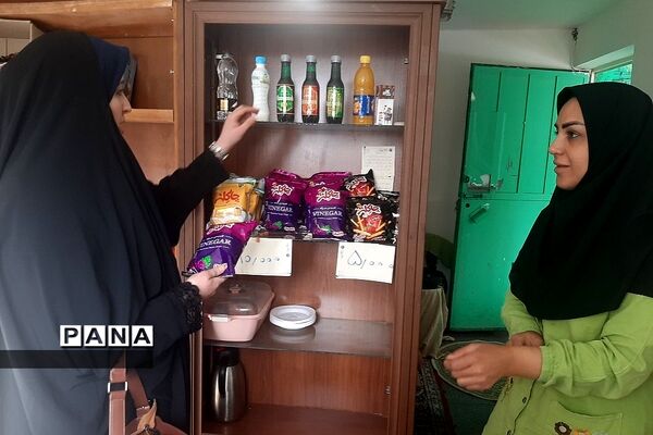 بازدید مراقبان سلامت از مدارس ناحیه یک شهرری