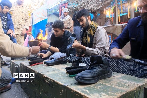 حال و هوای گلزار شهدا کرمان در چهارمین سالگرد شهادت حاج قاسم سلیمانی