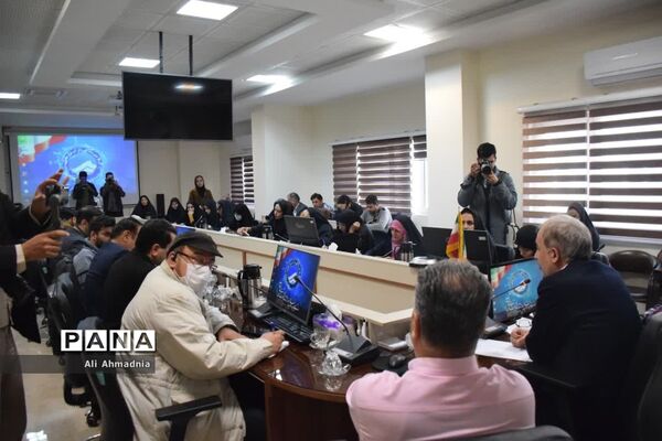 نشست خبری مدیرعامل شرکت آب و فاضلاب استان قم