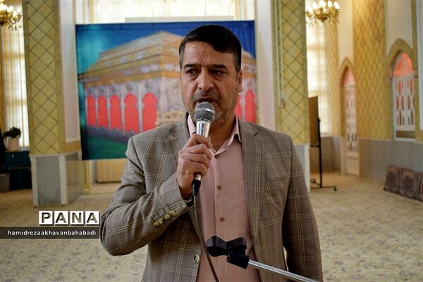 اجتماع دانش‌آموزی فرزندان حاج قاسم سلیمانی در بهاباد