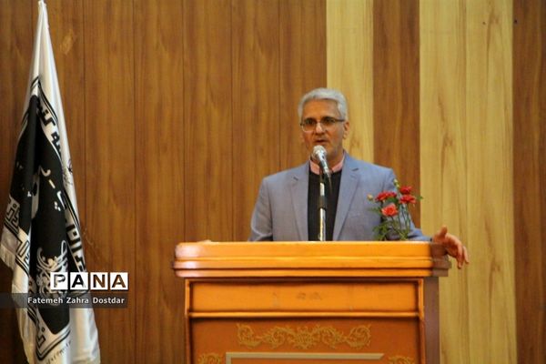 همایش استانی گرامیداشت هفته سوادآموزی