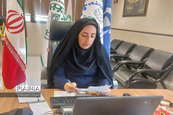 جلسه مسئولان سازمان‌های دانش‌آموزی مناطق 59 گانه فارس