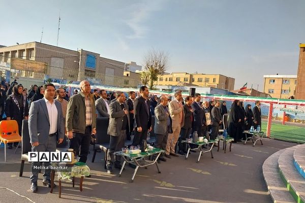 مراسم افتتاحیه زمین چمن مصنوعی آموزشگاه شهید باقری ناحیه دو شهرری