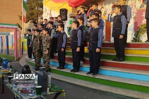 مراسم افتتاحیه زمین چمن مصنوعی آموزشگاه شهید باقری ناحیه دو شهرری
