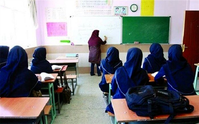 وقتی مادران در مقام معلم ظاهر می‌شوند، جریان هدفمند تربیتی را هدایت می‌کنند