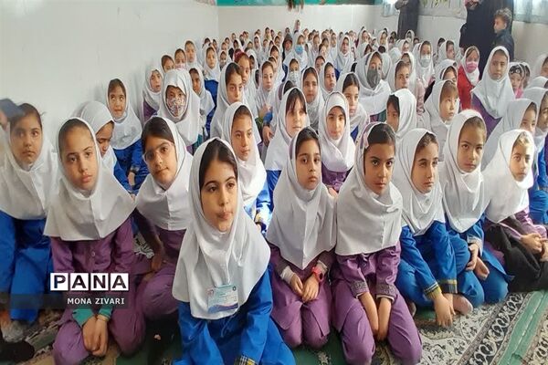 مراسم  سالگرد سردار حاج قاسم سلیمانی در آموزشگاه دوازده‌ فروردین ناحیه یک بهارستان