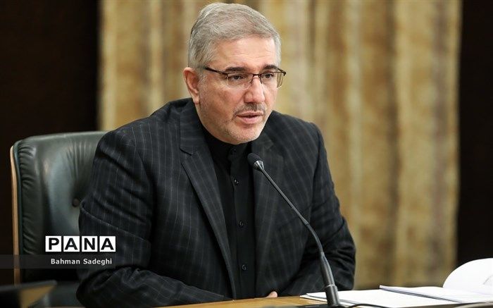 کشور را باید در چارچوب منابع موجود اداره کنیم