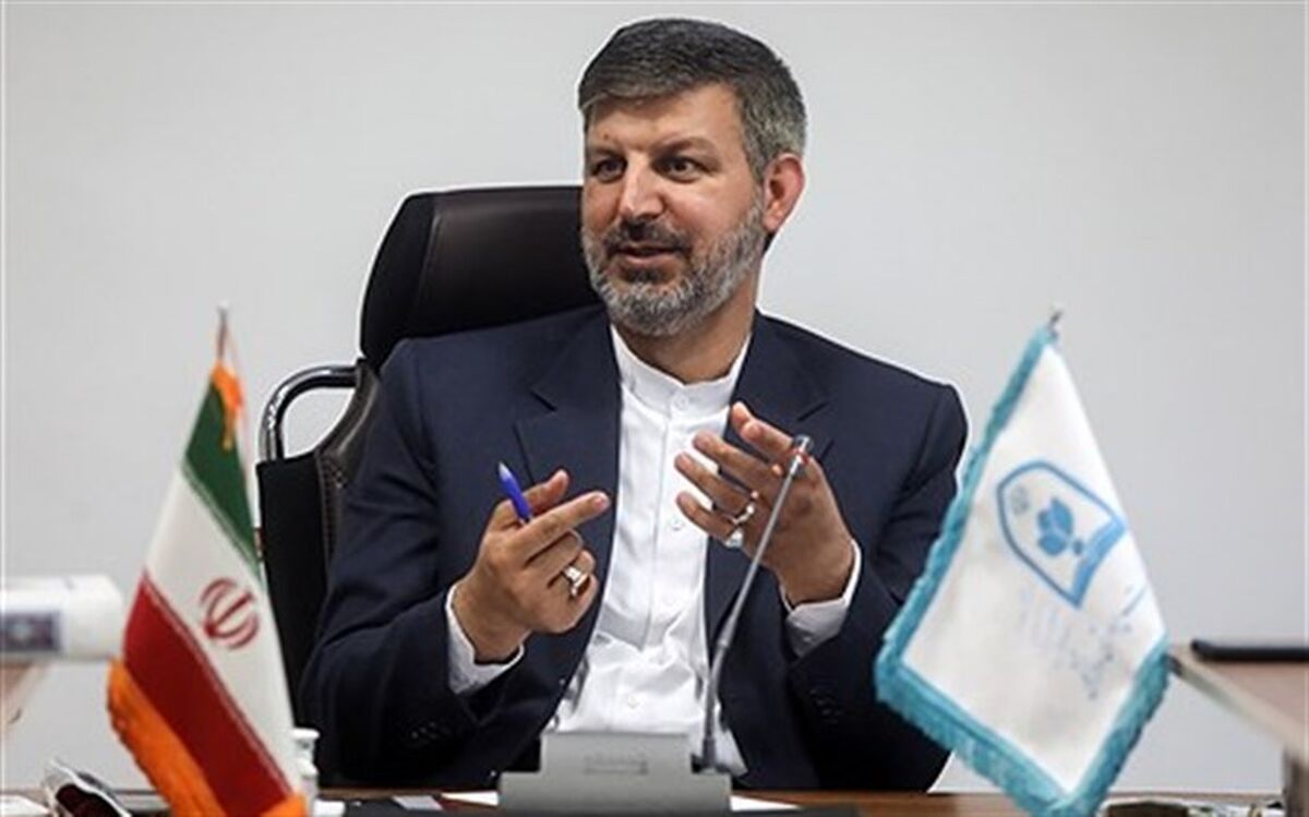 دختران فارغ از هجمه‌ها و تبلیغات غربی به موقعیت زن در جامعه اسلامی تفکر کنند