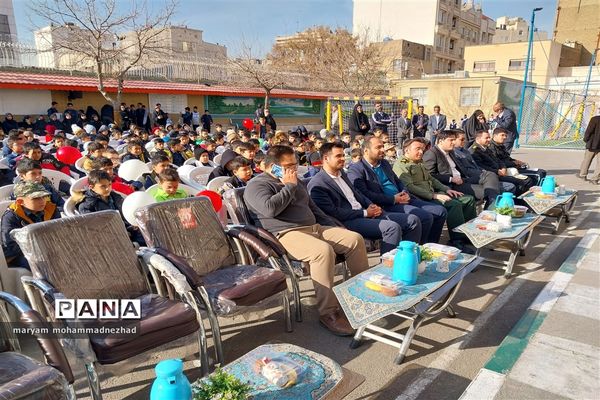 آیین نواختن زنگ مقاومت در مدارس ابتدایی خراسان رضوی