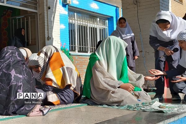 مراسم بزرگداشت میلاد باسعادت حضرت فاطمه (س)دردبستان افشارنژاد۲