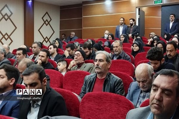 نشست نخبگان و فعالان فرهنگی در قرچک