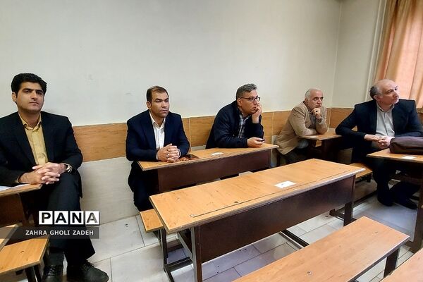 کارگروه توانمندسازی مدیران منطقه کهریزک