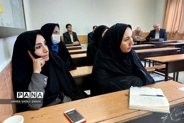 کارگروه توانمندسازی مدیران منطقه کهریزک