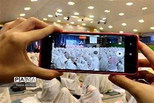 آغاز بهار بندگی و جشن تکلیف ۶۰۰ دانش‌آموز نومکلف دختر در مصای صفادشت
