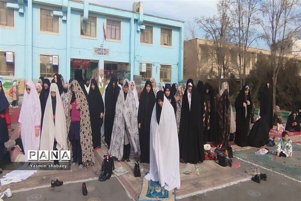 اجرای طرح مدرسه، پایگاه مسجد محله در مدرسه پنجم مهر مشهد