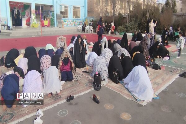اجرای طرح مدرسه، پایگاه مسجد محله در مدرسه پنجم مهر مشهد
