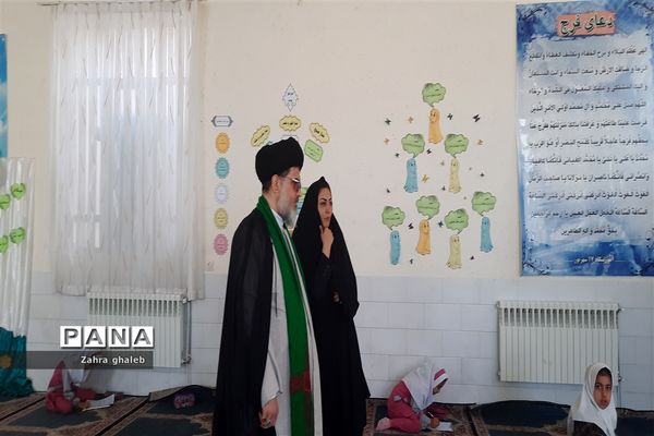 بازدید امام جمعه شهرستان بافق از آموزشگاه هفده شهریور