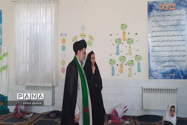 بازدید امام جمعه شهرستان بافق از آموزشگاه هفده شهریور