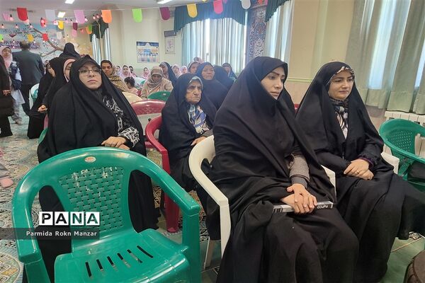 جشن میلاد حضرت زهرا(س) درآموزشگاه شاهد فاطمه الزهرا(س) شیراز