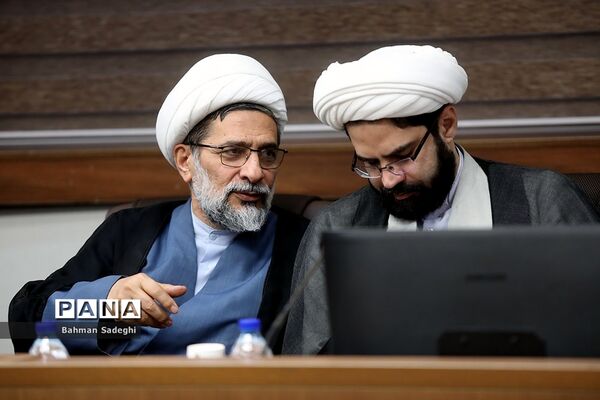 سلسله نشست‌های حکمرانی قرآنی